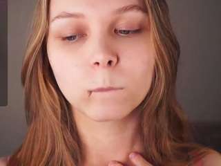Elwyna nude Live Sex Chat Room