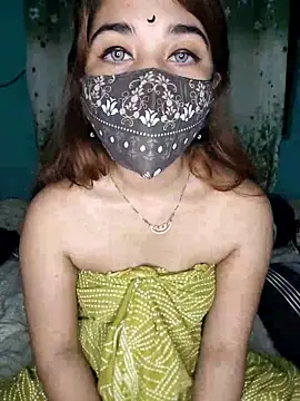 Priyanka-1 naked strip on cam for live sex video chat