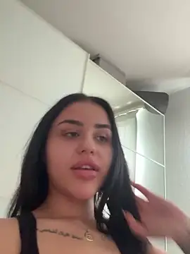 Missmilawild naked strip on cam for live sex video chat