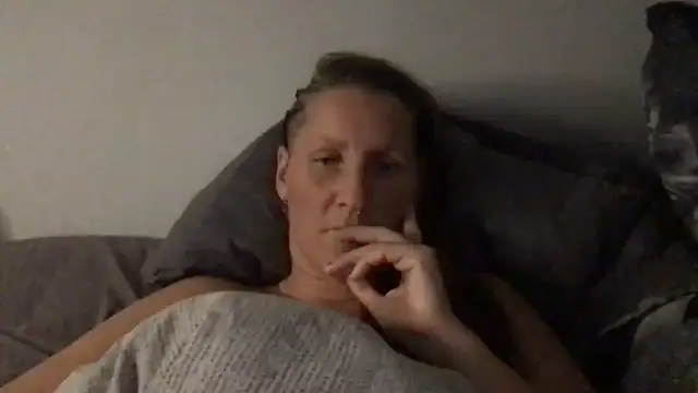 SwingWingWomanSweden naked strip on cam for live sex video chat