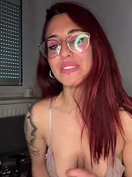 Daniluverotica naked strip on cam for live sex video chat