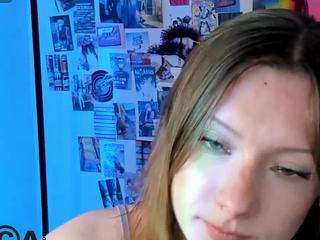 Lillie-Miller nude Live Sex Chat Room