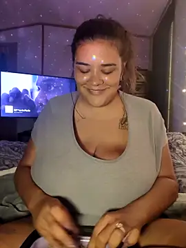 Mrsaustin92 naked strip on cam for live sex video chat