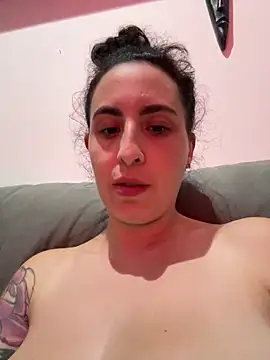 sexylety090 naked strip on cam for live sex video chat