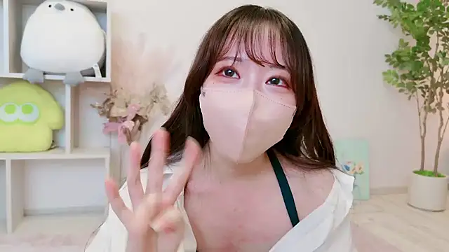 HONOMARU naked strip on cam for live sex video chat