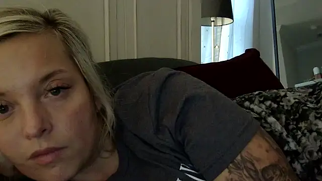 JennaLynn785 naked strip on cam for live sex video chat