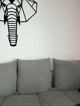 Mia-Fuchs naked strip on cam for live sex video chat