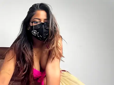kinky_kia_4u naked strip on cam for live sex video chat