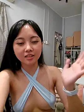 lirz06 naked strip on cam for live sex video chat