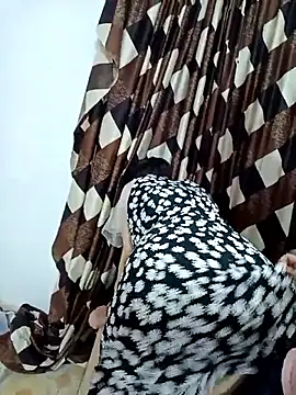 Prince-princess-offcial naked strip on cam for live sex video chat