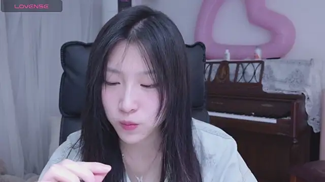 rainybb naked strip on cam for live sex video chat