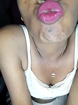 Telugu_girl_latha naked strip on cam for live sex video chat