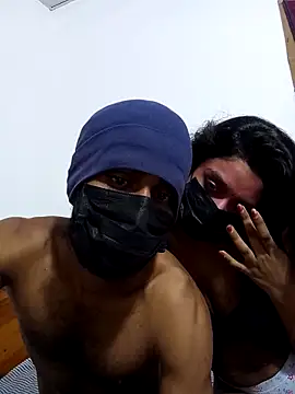 Darkchocosl8 naked strip on cam for live sex video chat
