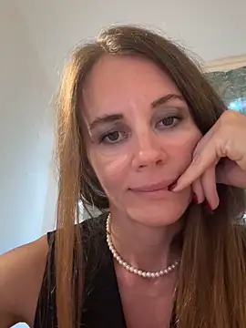 LucieMack naked strip on cam for live sex video chat