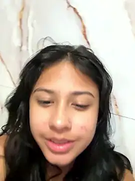 lynn9000 naked strip on cam for live sex video chat