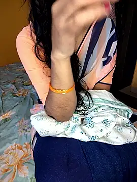 Telugu-Rowdy-pilla naked strip on cam for live sex video chat
