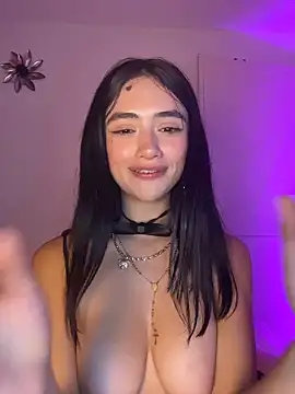 mandy222_ naked strip on cam for live sex video chat