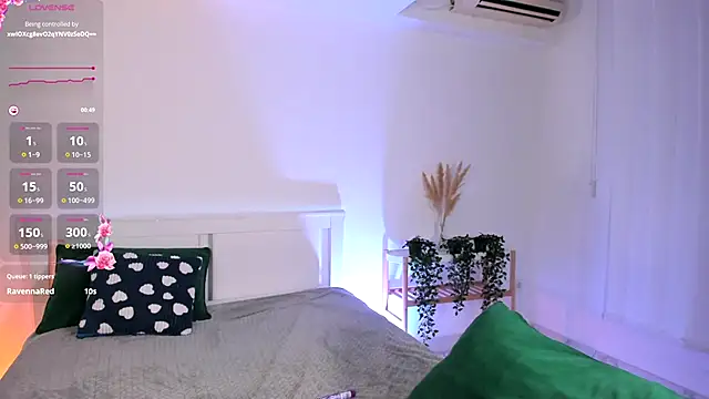 Amira_Blussh naked strip on cam for live sex video chat