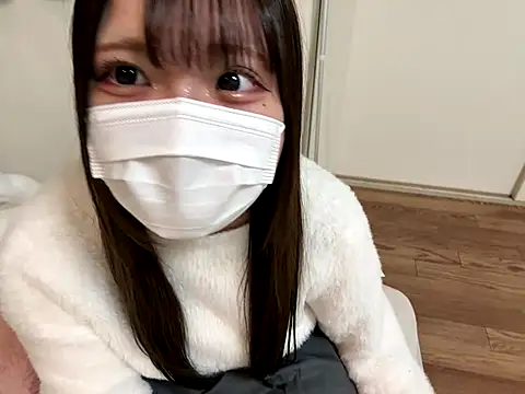 pomu_chan naked strip on cam for live sex video chat