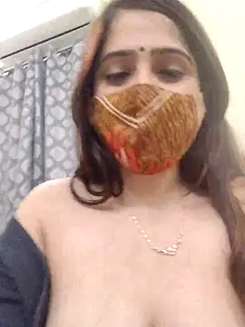 WhistledCutup naked strip on cam for live sex video chat