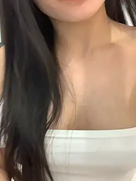 OliviaStarling naked strip on cam for live sex video chat