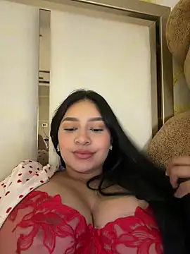 Sara_sotoo naked strip on cam for live sex video chat