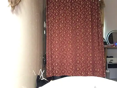 Angela-Angela naked strip on cam for live sex video chat
