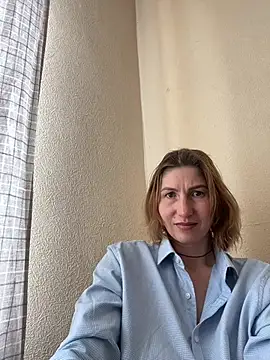 _Crystal_2 naked strip on cam for live sex video chat