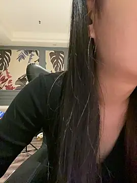 MengMeng0515 naked strip on cam for live sex video chat