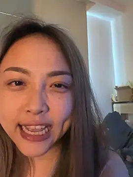 tw_feibaby naked strip on cam for live sex video chat