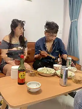 xiaotiantian-10 naked strip on cam for live sex video chat