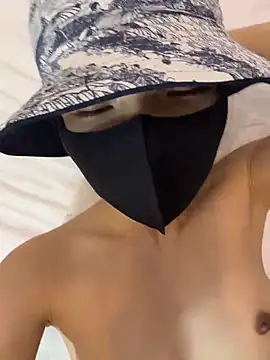 nide-laoshi naked strip on cam for live sex video chat