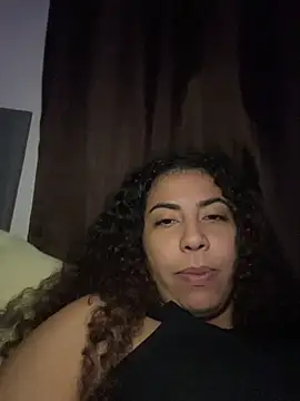 A_maddy naked strip on cam for live sex video chat