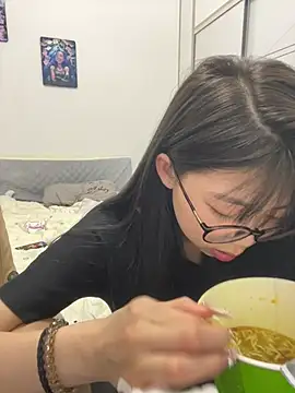 RaTnT naked strip on cam for live sex video chat