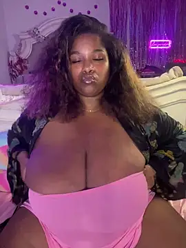 xoxoSELENAxoxo naked strip on cam for live sex video chat