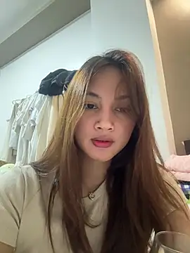 LanySylvia naked strip on cam for live sex video chat