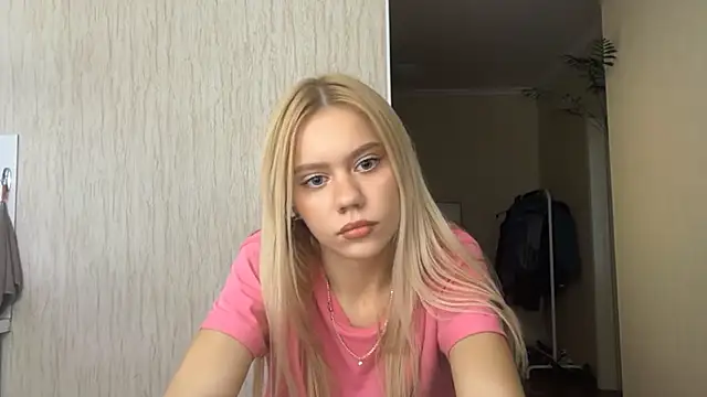 Glamorforyou naked strip on cam for live sex video chat